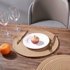 Set of 4 Round Jute Woven Placemats, Natural